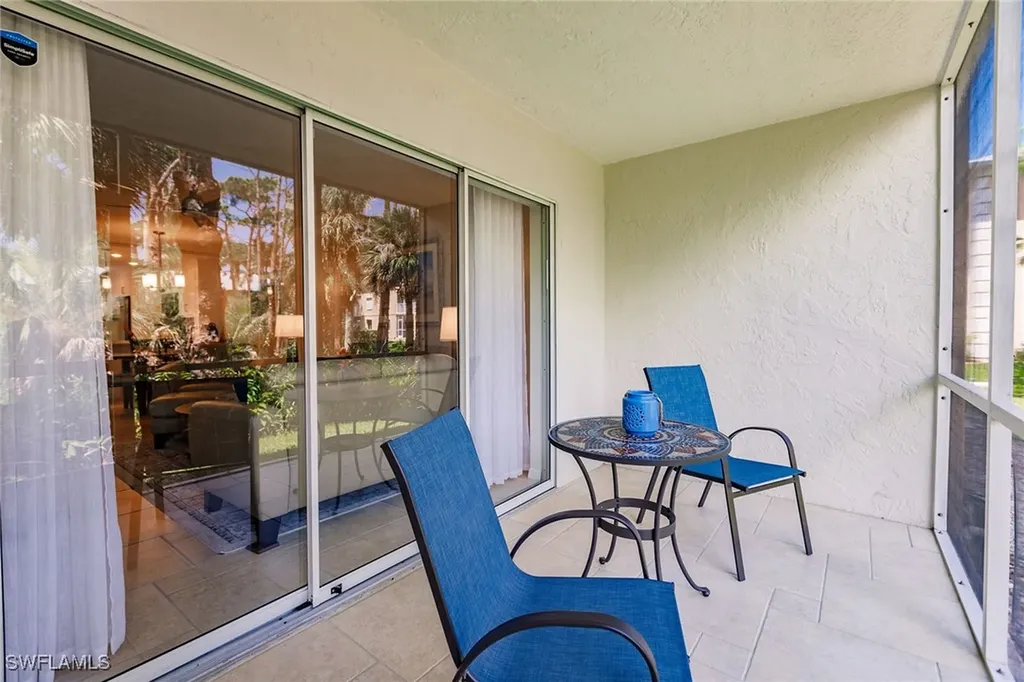 3032 Sandpiper Bay Circle Naples FL 34112