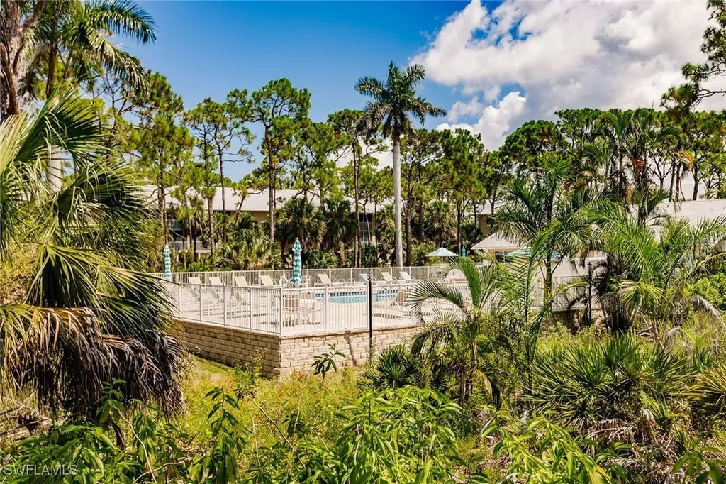 3032 Sandpiper Bay Circle Naples FL 34112