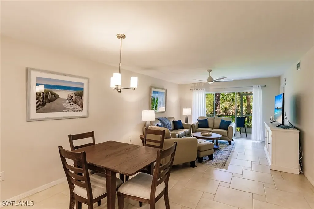 3032 Sandpiper Bay Circle Naples FL 34112