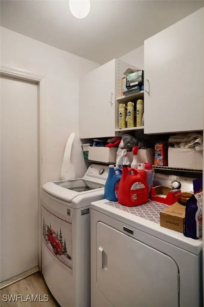 1711 SE 8th Avenue Cape Coral FL 33990