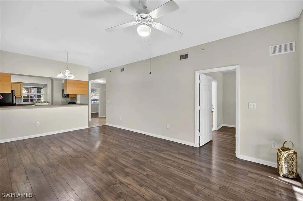 950 Hancock Creek South Boulevard Cape Coral FL 33909