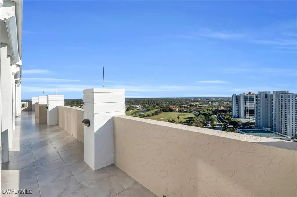 7117 Pelican Bay Boulevard Naples FL 34108