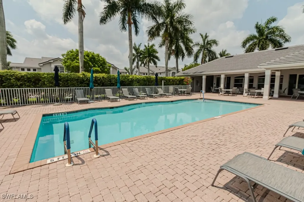 6015 Pinnacle Lane Naples FL 34110