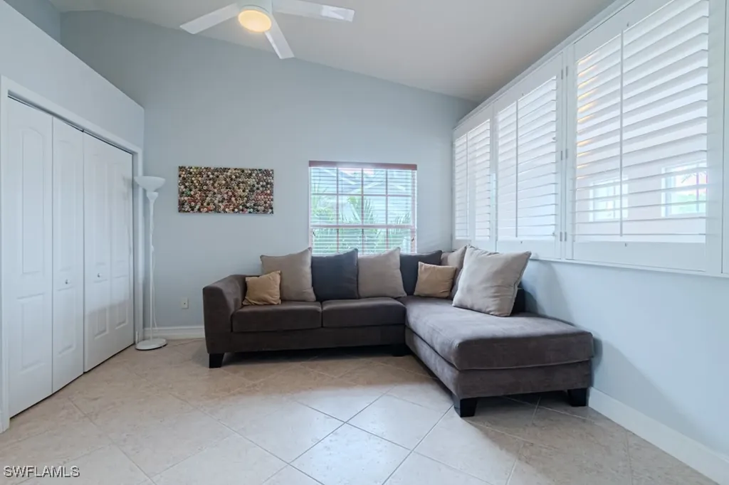6015 Pinnacle Lane Naples FL 34110
