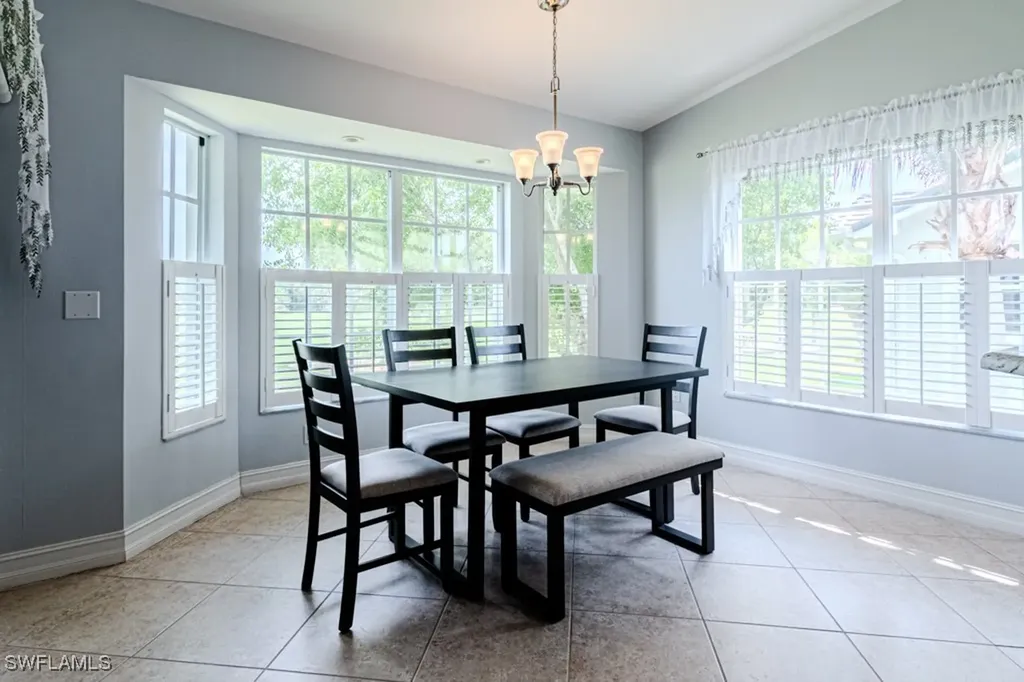 6015 Pinnacle Lane Naples FL 34110