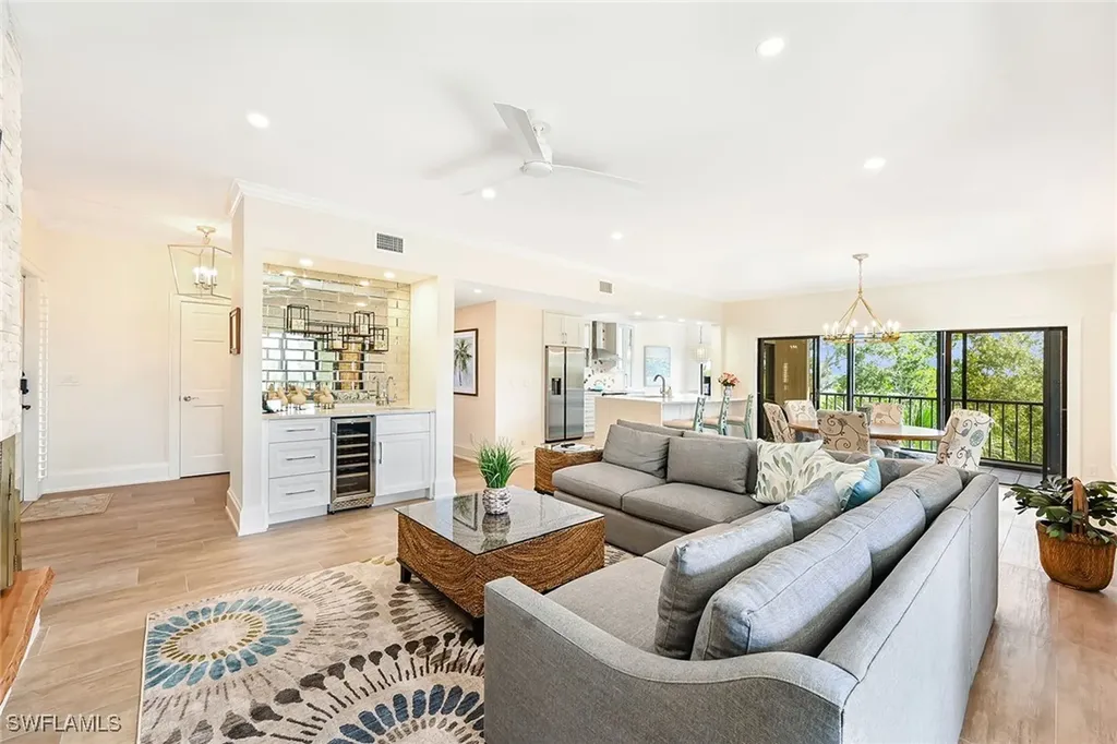 6770 Pelican Bay Boulevard E Naples FL 34108