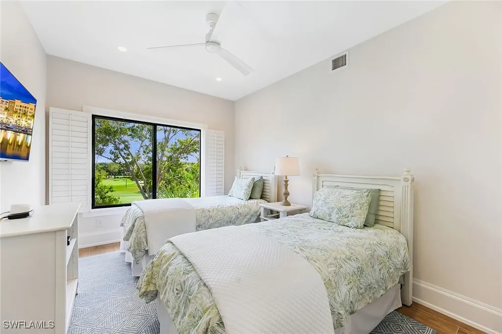 6770 Pelican Bay Boulevard E Naples FL 34108