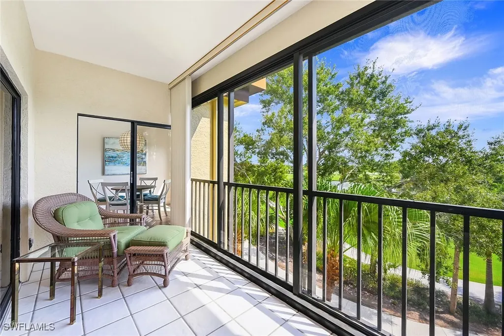 6770 Pelican Bay Boulevard E Naples FL 34108