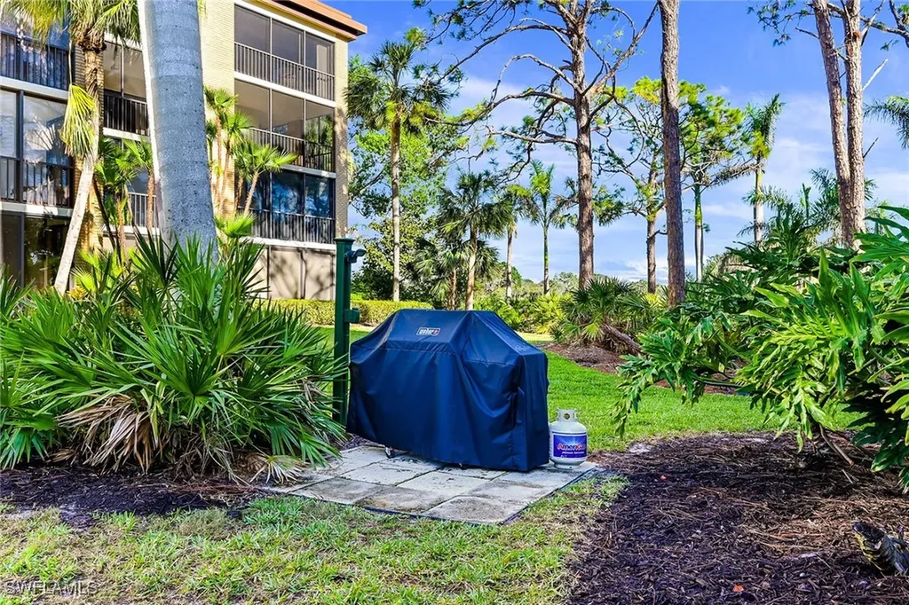 6770 Pelican Bay Boulevard E Naples FL 34108
