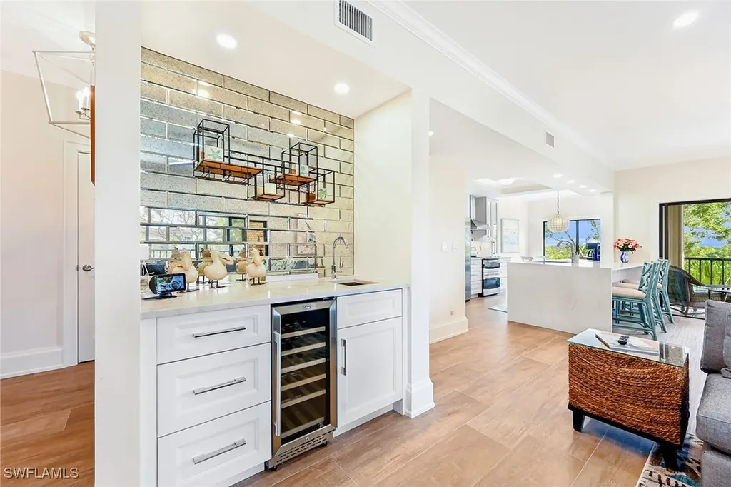 6770 Pelican Bay Boulevard E Naples FL 34108