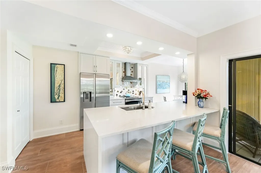 6770 Pelican Bay Boulevard E Naples FL 34108