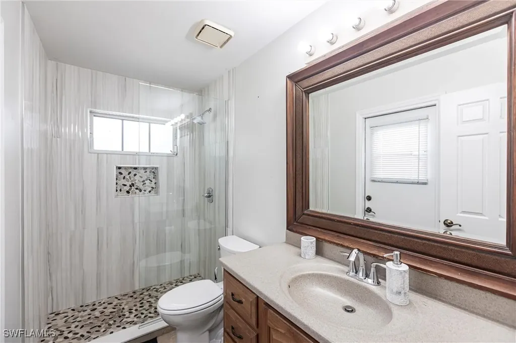 1912 Sheffield Avenue Marco Island FL 34145