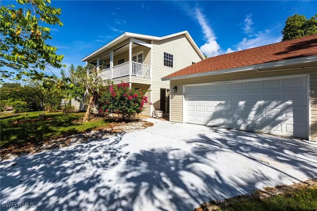 1912 Sheffield Avenue Marco Island FL 34145