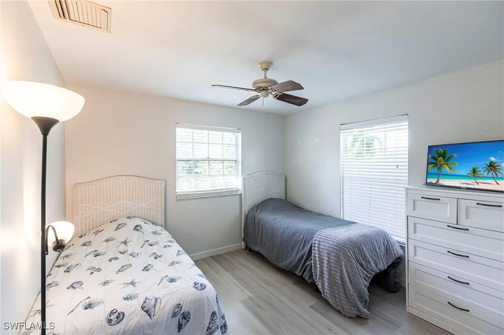 1912 Sheffield Avenue Marco Island FL 34145