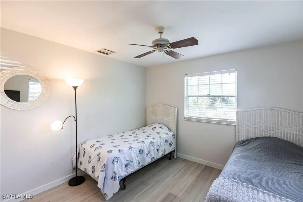 1912 Sheffield Avenue Marco Island FL 34145