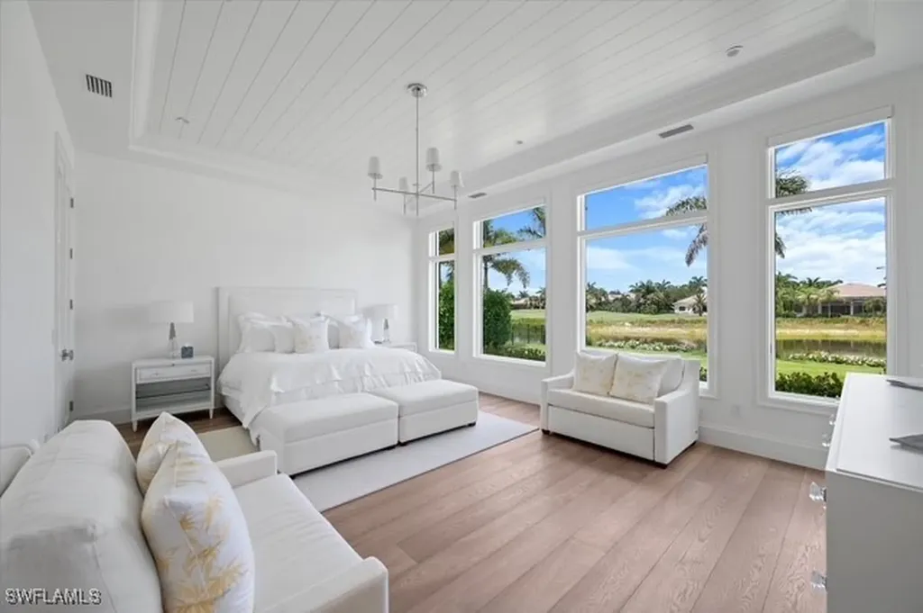 6285 Highcroft Drive Naples FL 34119