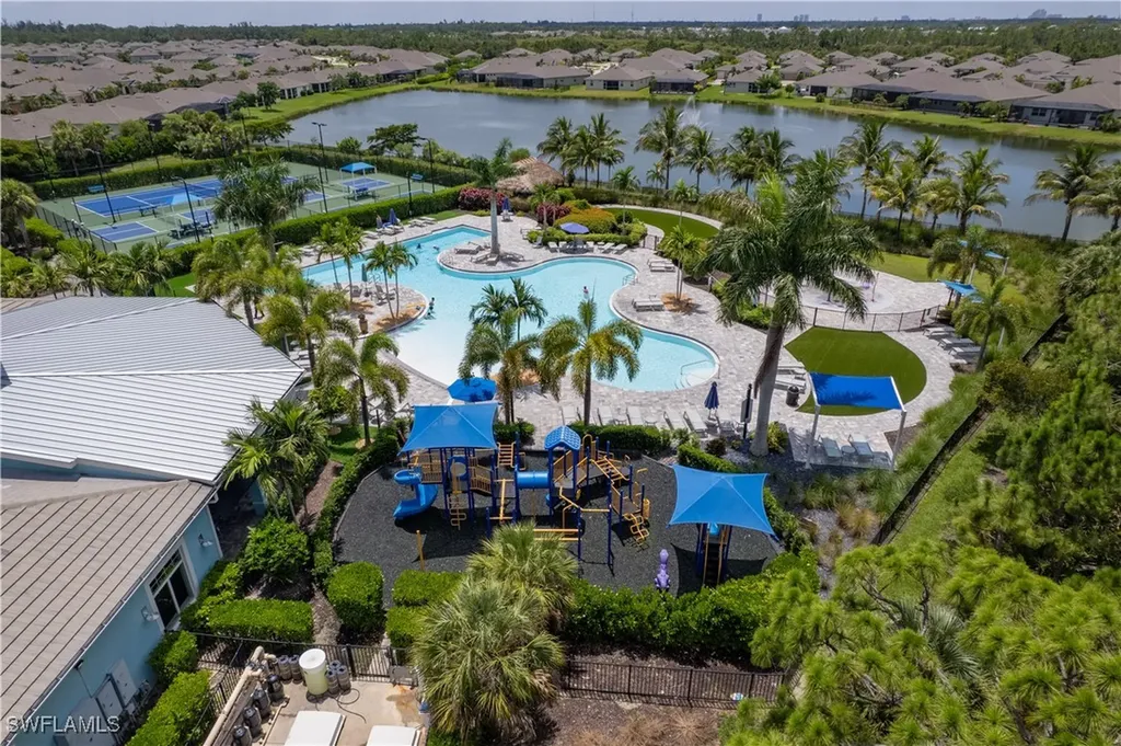2721 Foralesca Court Cape Coral FL 33909