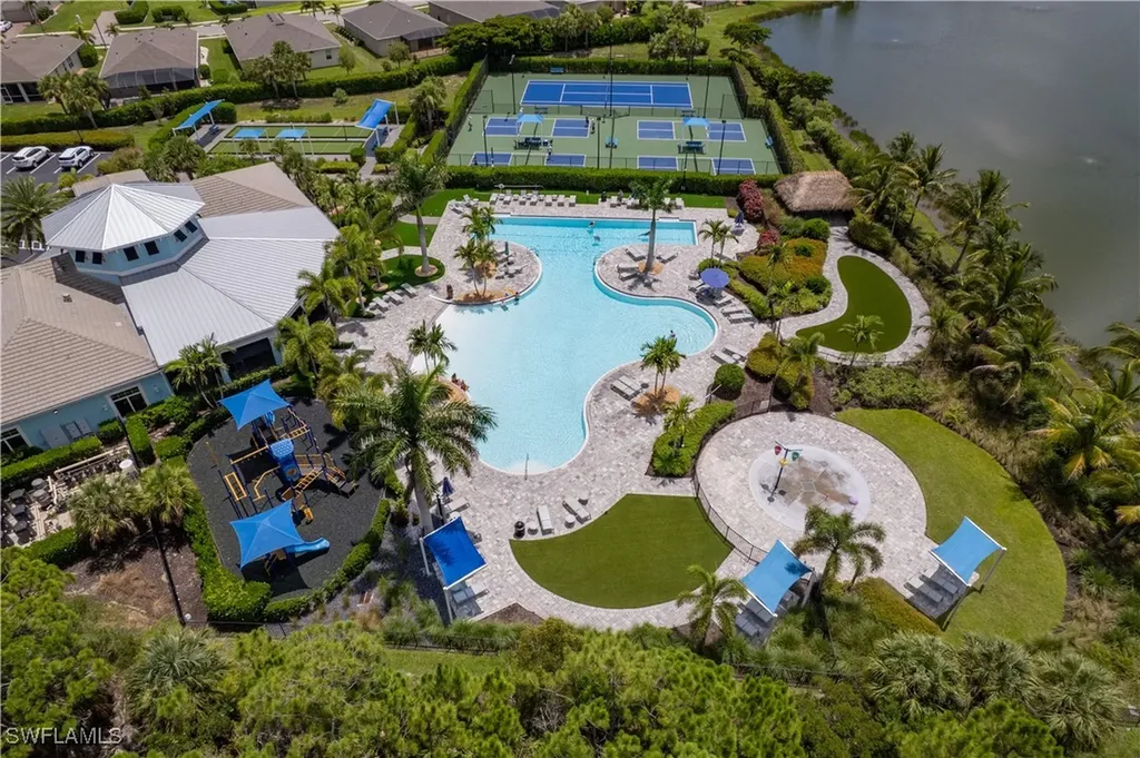 2721 Foralesca Court Cape Coral FL 33909