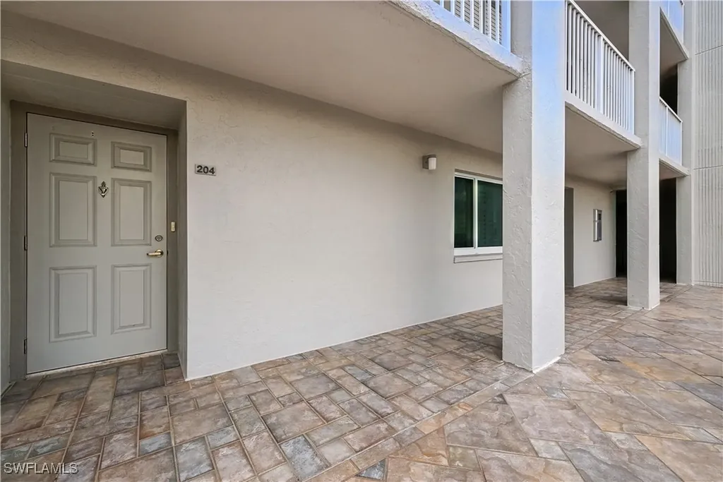26000 Hickory Boulevard Bonita Springs FL 34134