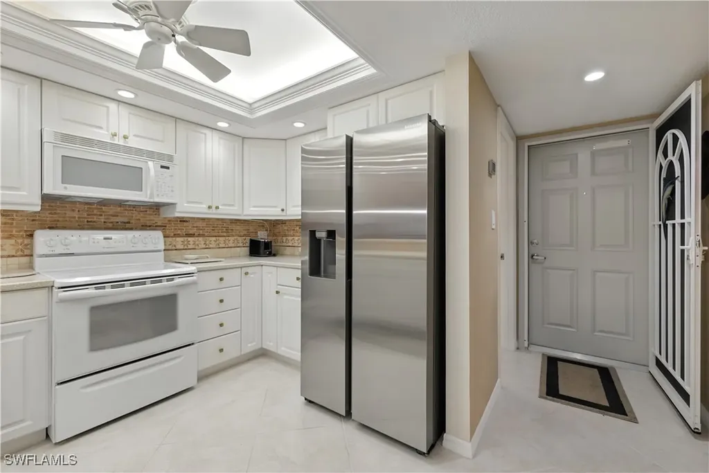 26000 Hickory Boulevard Bonita Springs FL 34134