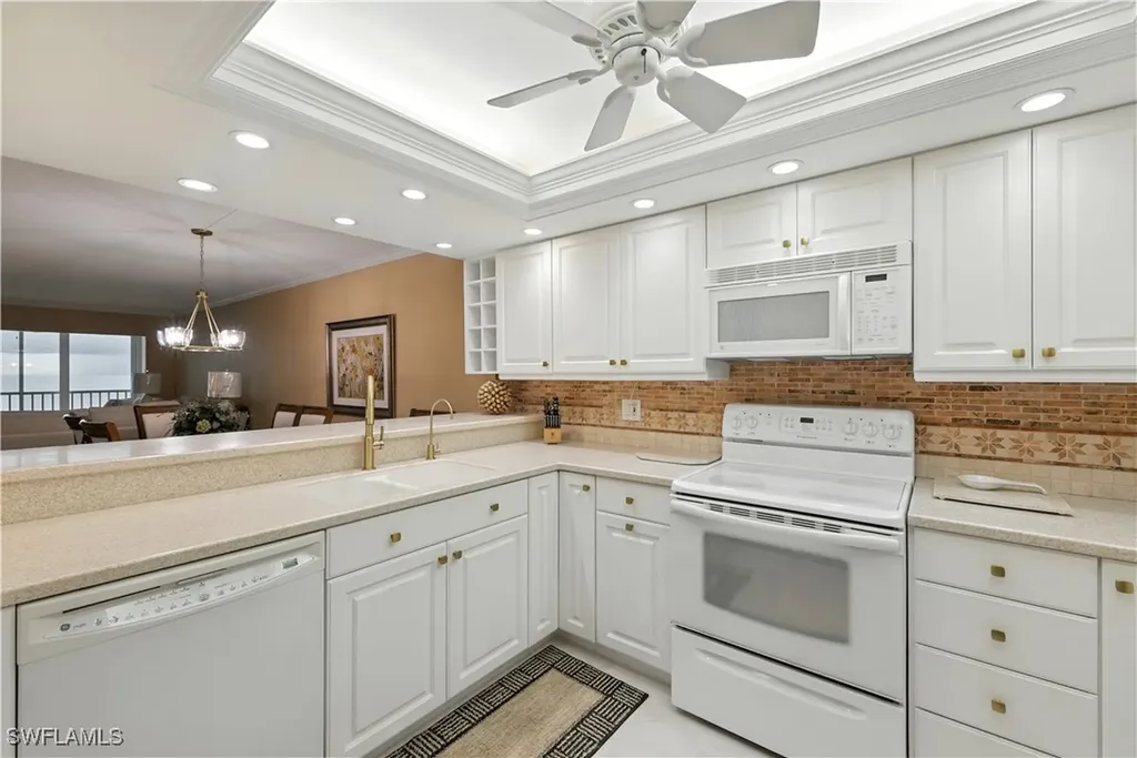 26000 Hickory Boulevard Bonita Springs FL 34134