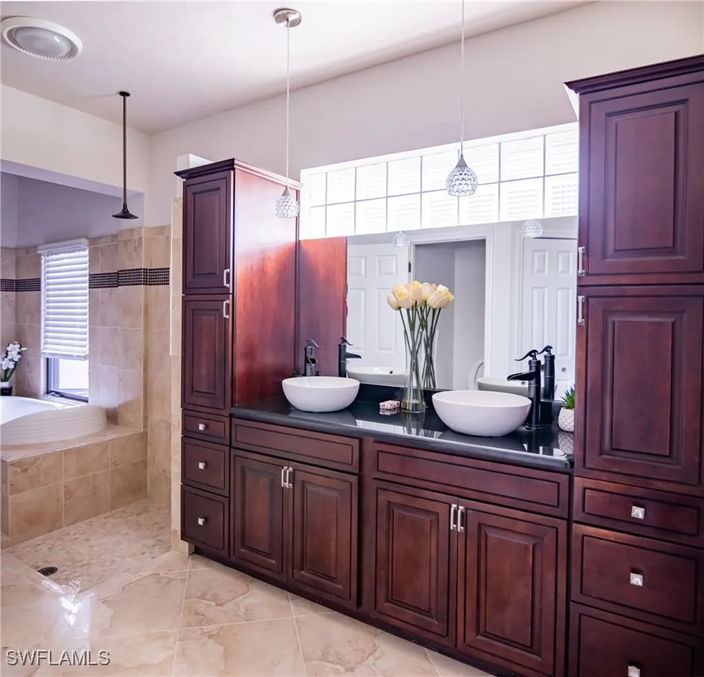 5160 Harborage Drive Fort Myers FL 33908