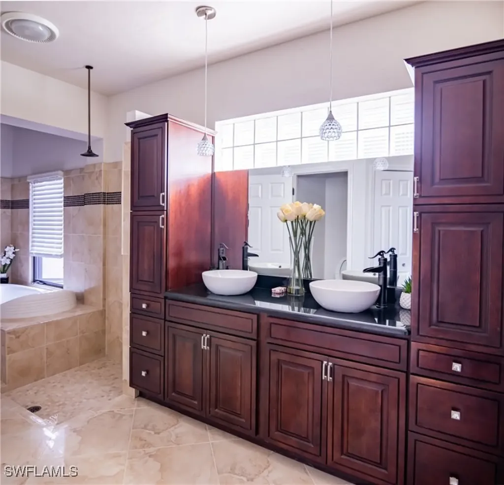 5160 Harborage Drive Fort Myers FL 33908