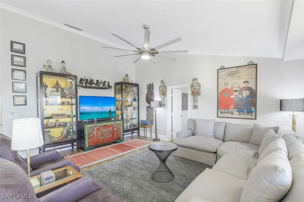 360 Horse Creek Drive Naples FL 34110