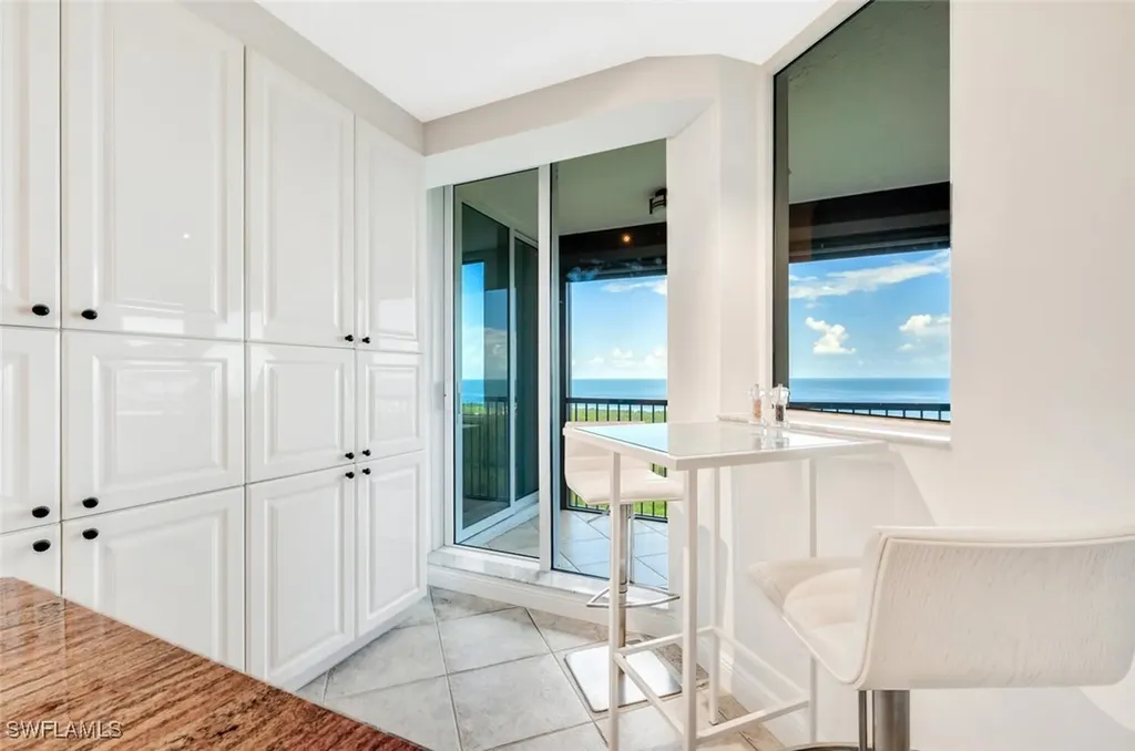 7225 Pelican Bay Boulevard Naples FL 34108