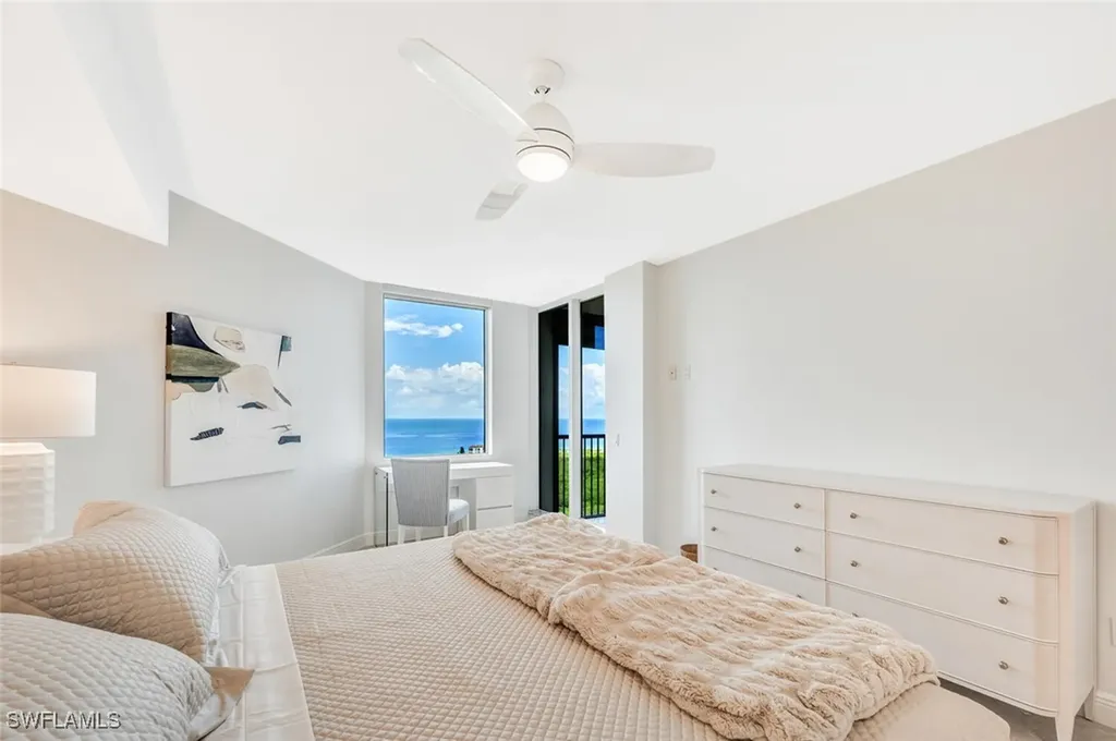 7225 Pelican Bay Boulevard Naples FL 34108