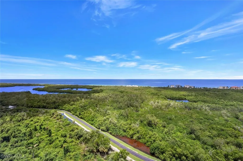 7225 Pelican Bay Boulevard Naples FL 34108