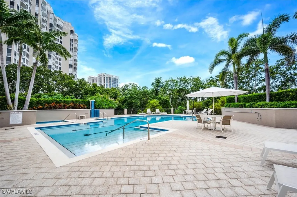 7225 Pelican Bay Boulevard Naples FL 34108