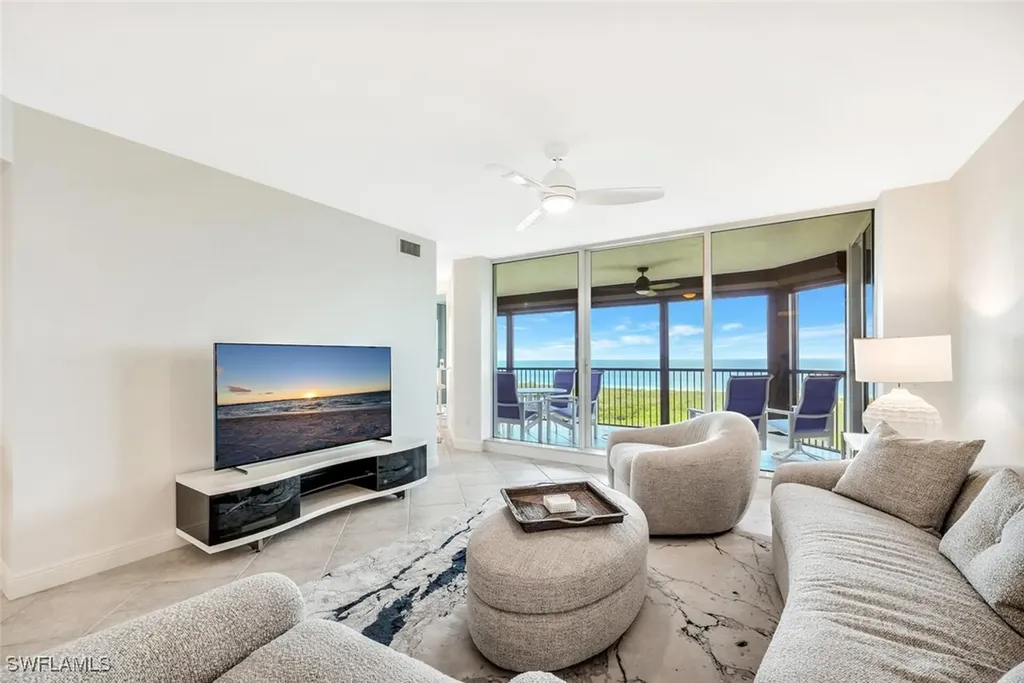 7225 Pelican Bay Boulevard Naples FL 34108
