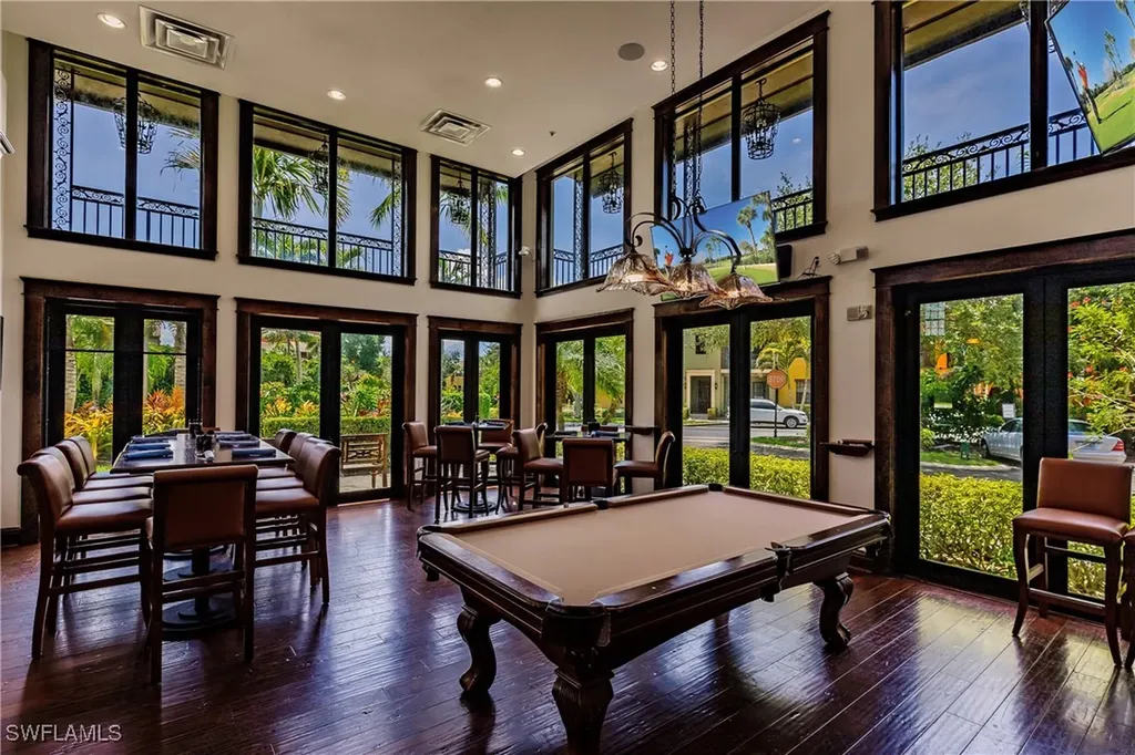 9111 Capistrano Street S Naples FL 34113