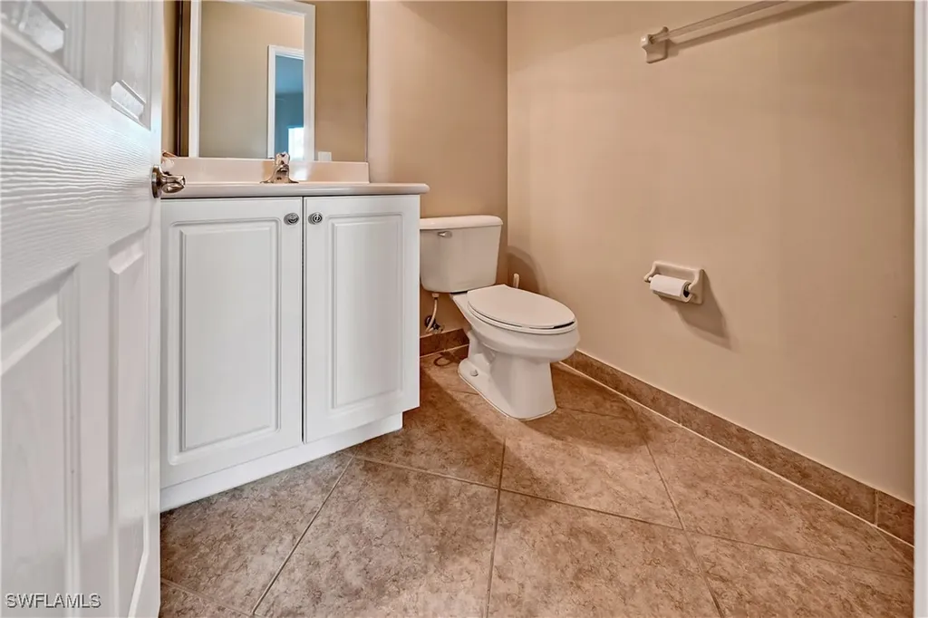 6623 Monterey Point Naples FL 34105