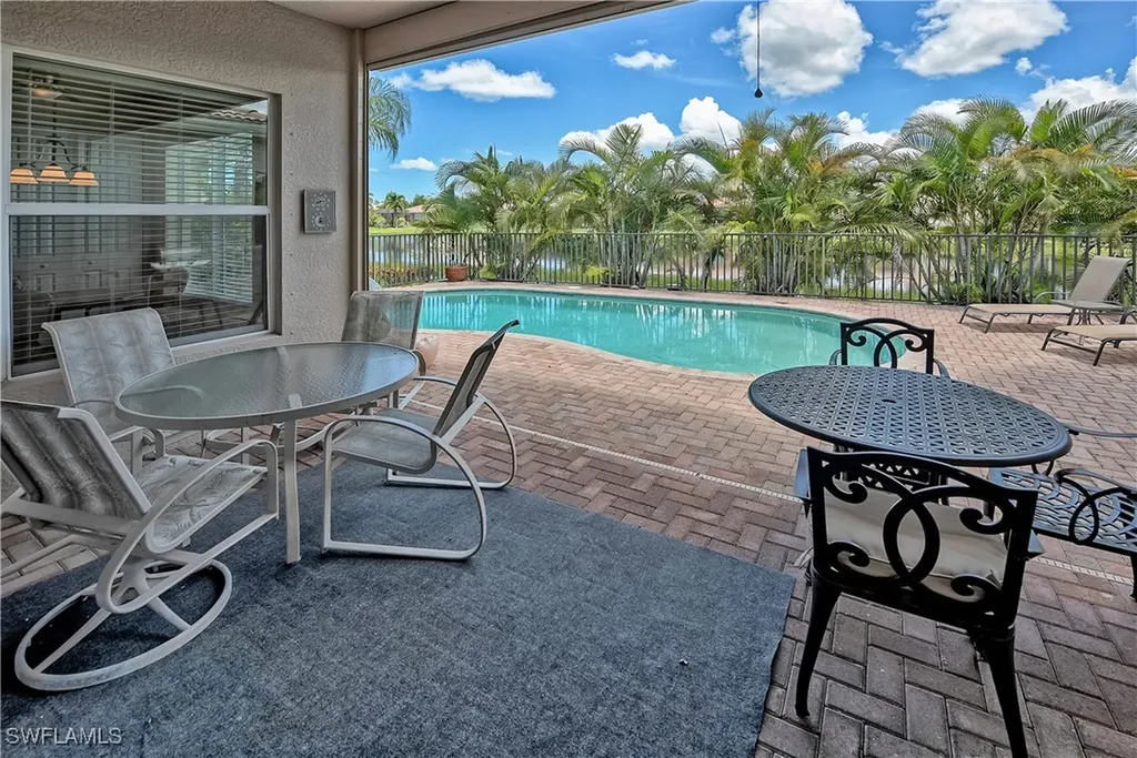 6623 Monterey Point Naples FL 34105