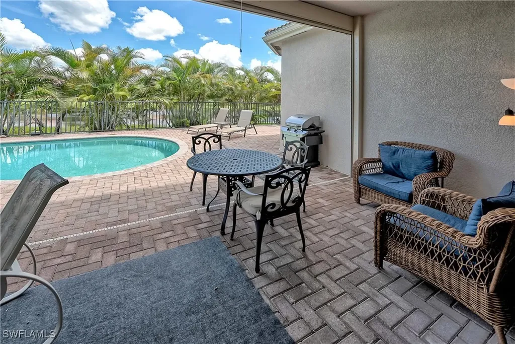 6623 Monterey Point Naples FL 34105