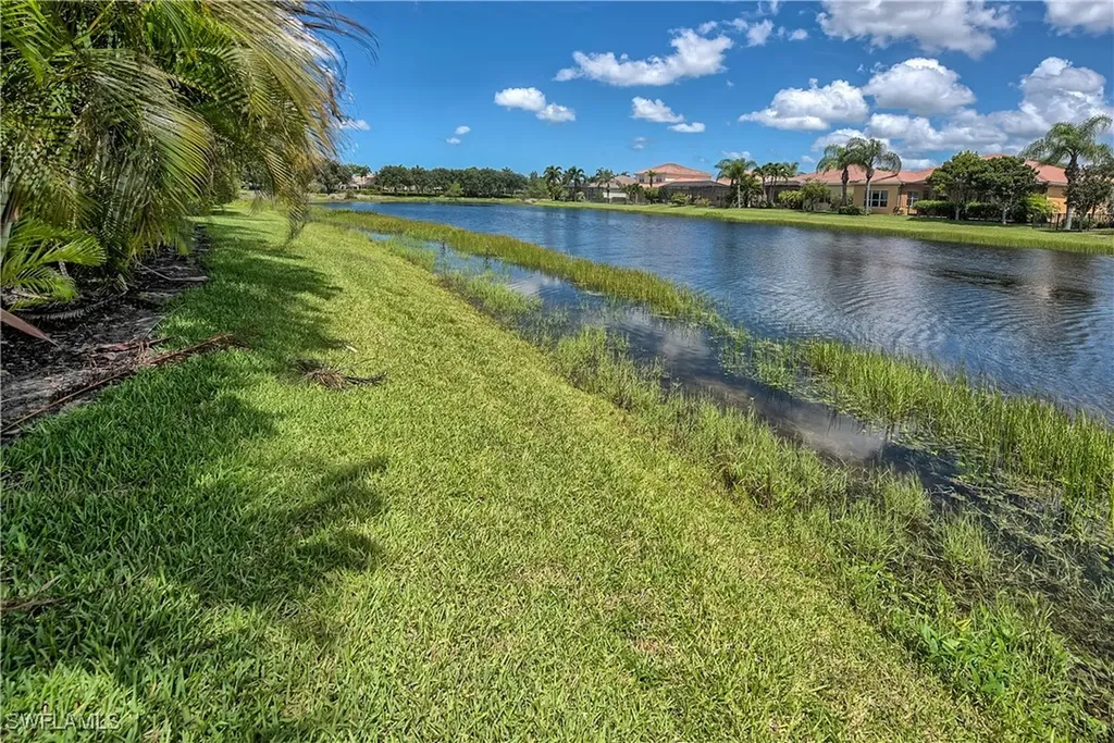 6623 Monterey Point Naples FL 34105