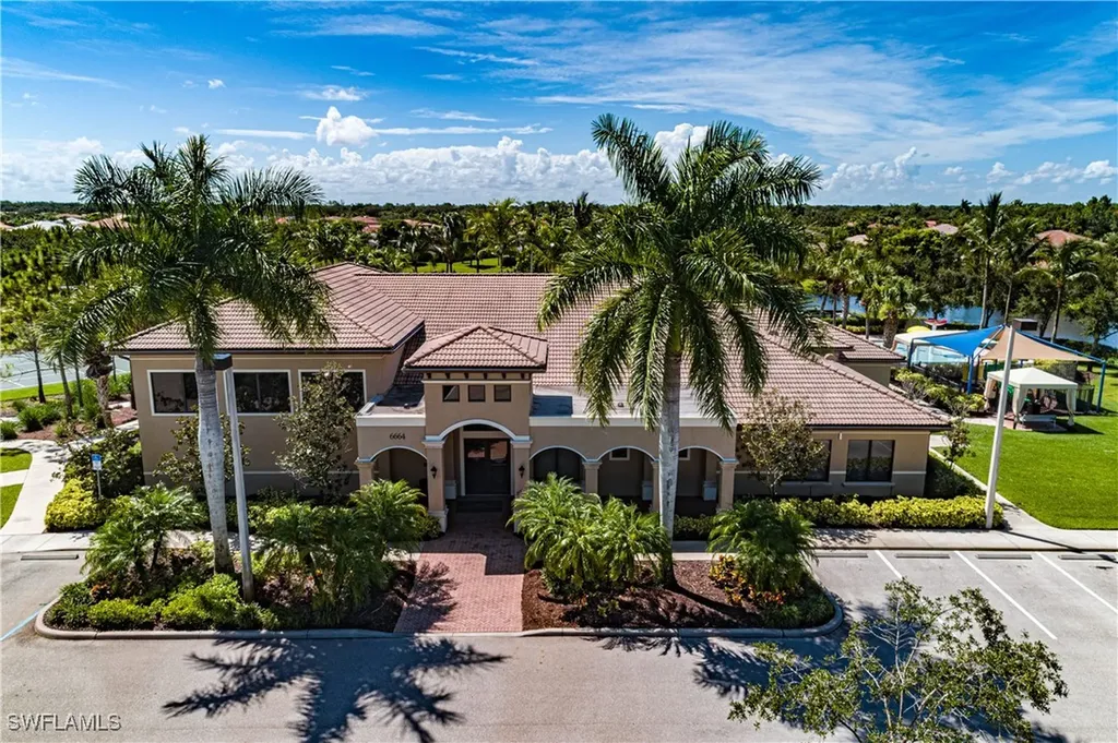 6623 Monterey Point Naples FL 34105