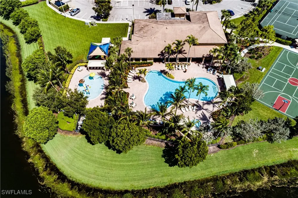 6623 Monterey Point Naples FL 34105