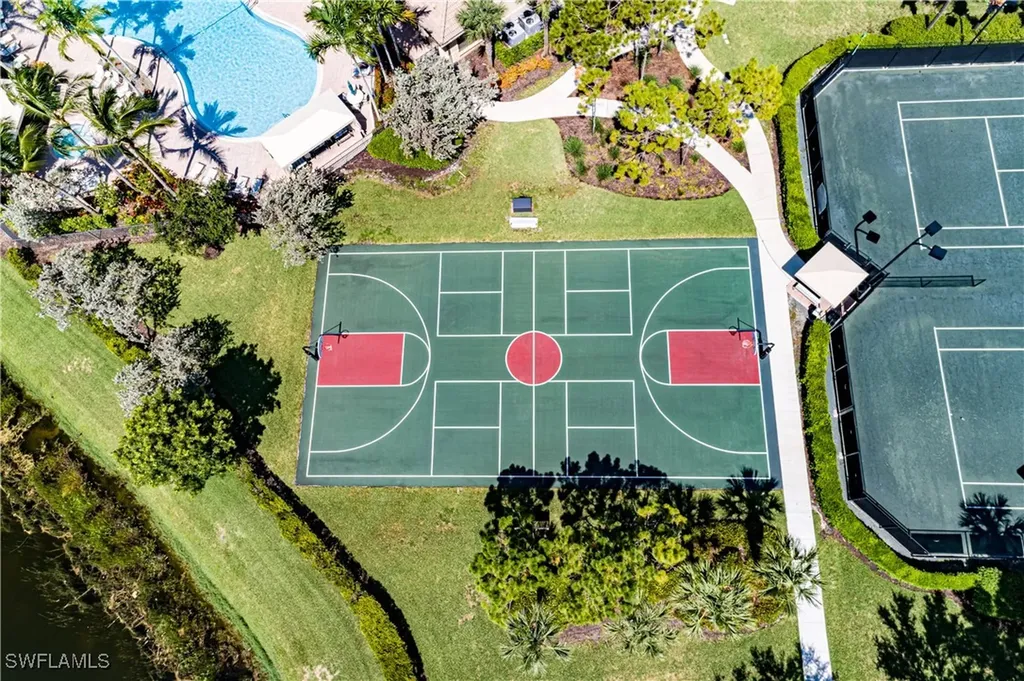 6623 Monterey Point Naples FL 34105
