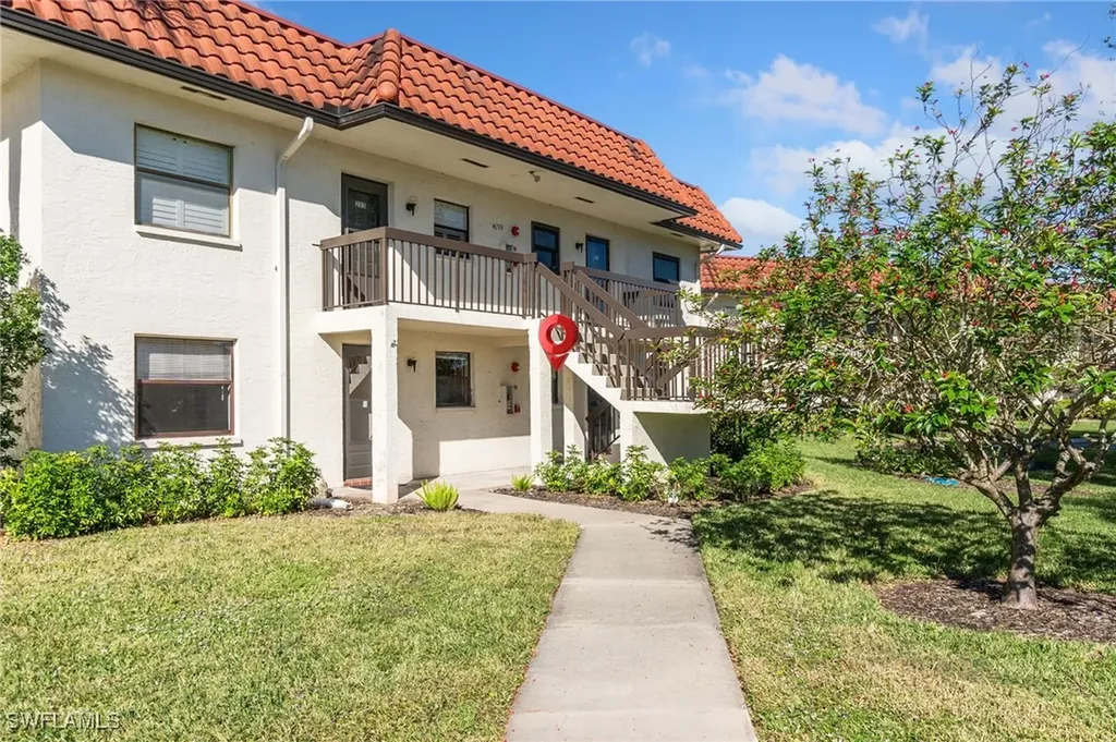 4198 27th Court SW Naples FL 34116