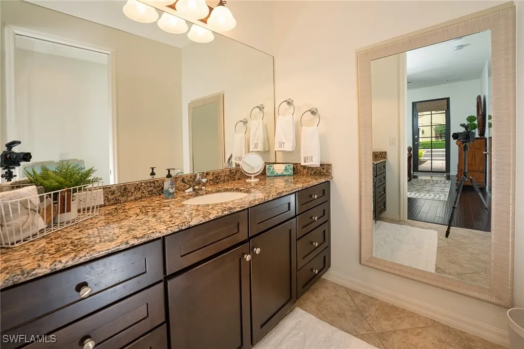 8986 Cambria Circle Naples FL 34113