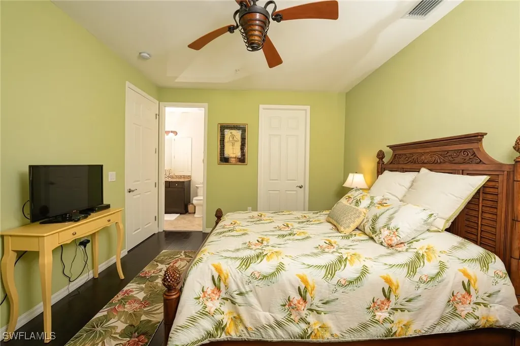 8986 Cambria Circle Naples FL 34113