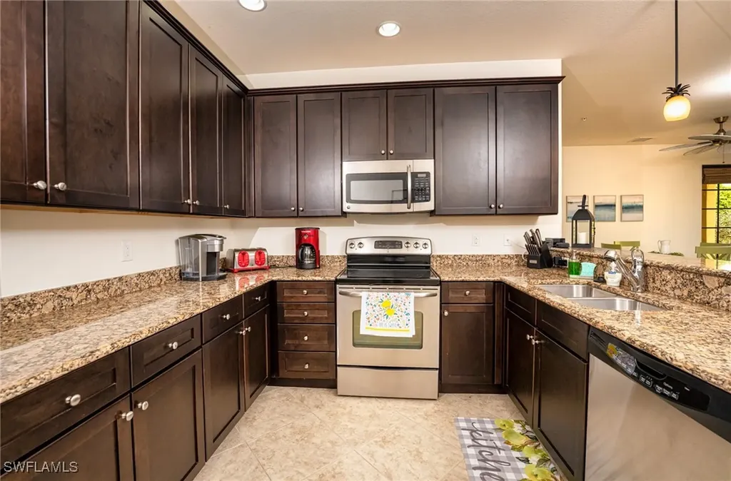 8986 Cambria Circle Naples FL 34113