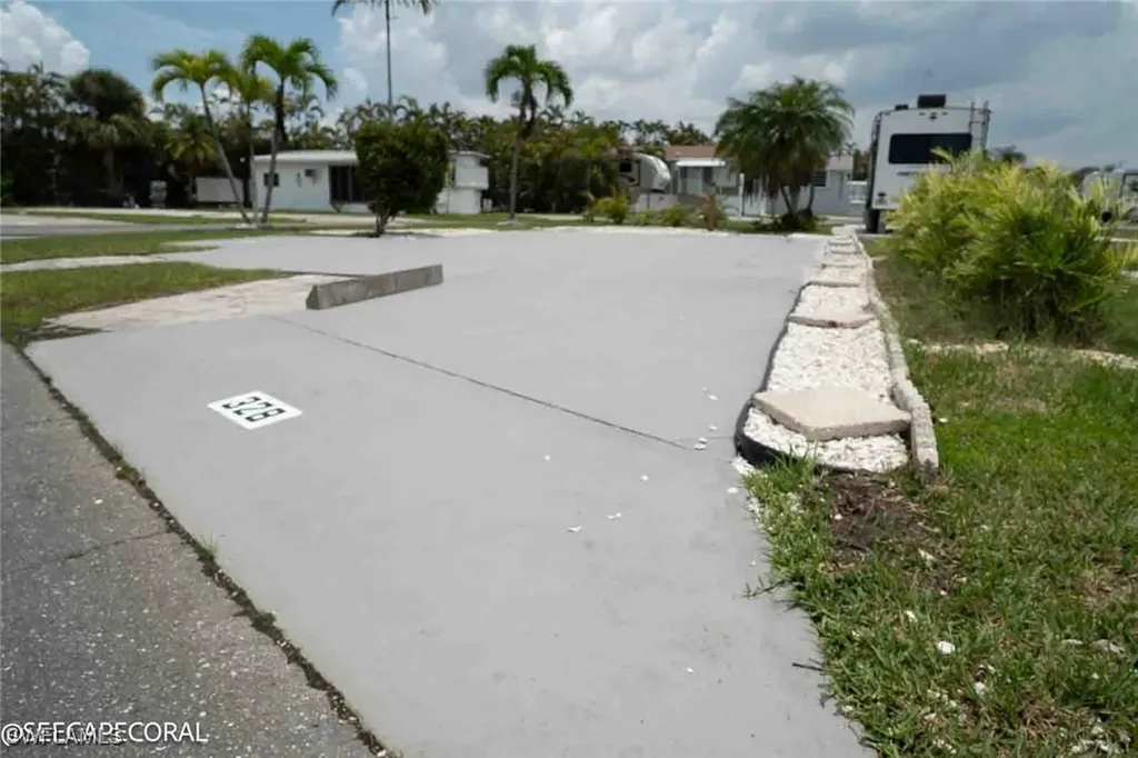 19681 #328 Summerlin Road Fort Myers FL 33908