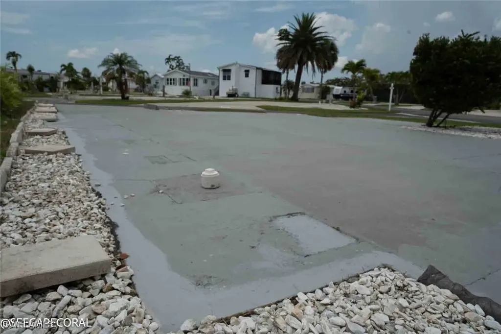 19681 #328 Summerlin Road Fort Myers FL 33908