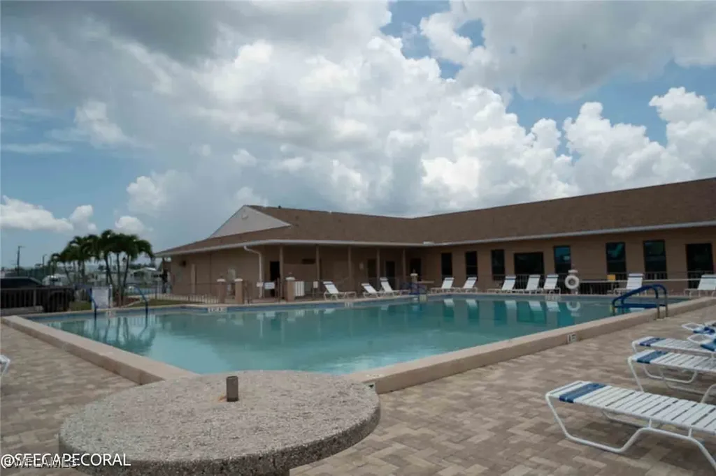 19681 #328 Summerlin Road Fort Myers FL 33908