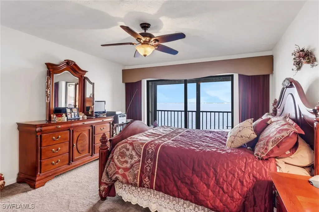 4015 SE 20th Place Cape Coral FL 33904