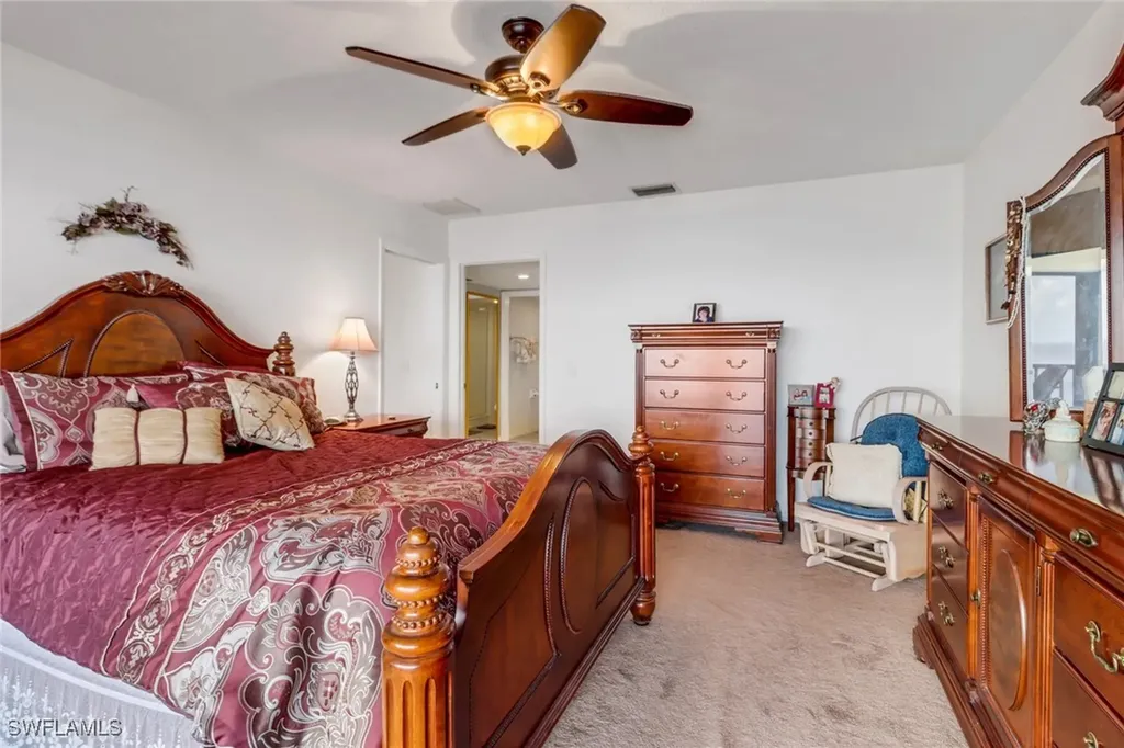 4015 SE 20th Place Cape Coral FL 33904